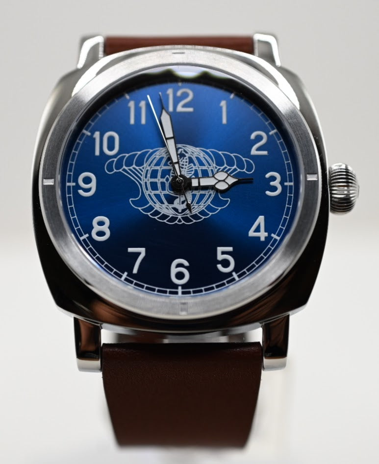トゥー　ブレス オブ ザ インフィニット The IUSS – Tenacity Watches
