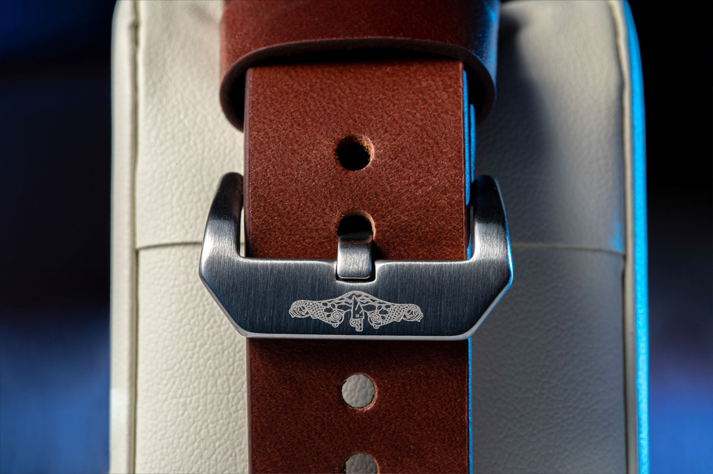 The Bubblehead (Silver) – Tenacity Watches